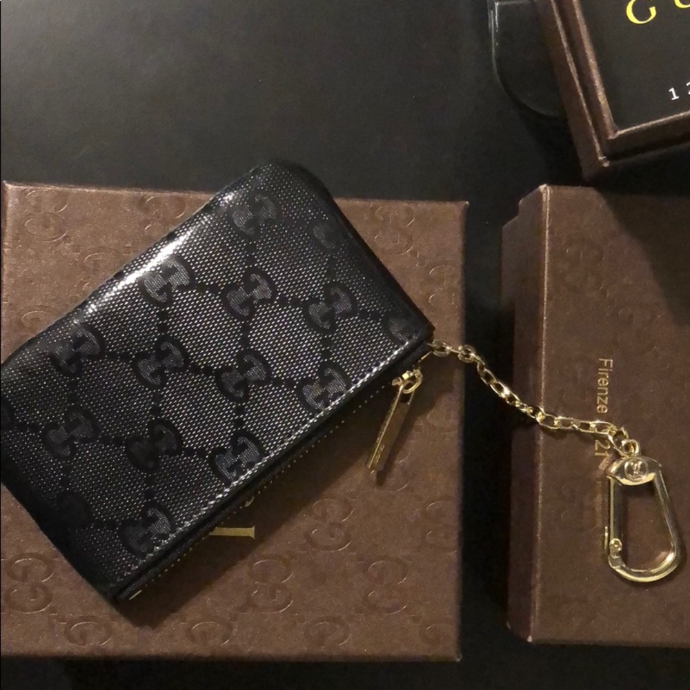 Gucci coin pouch